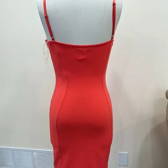 Dress - Picture 5 of 6